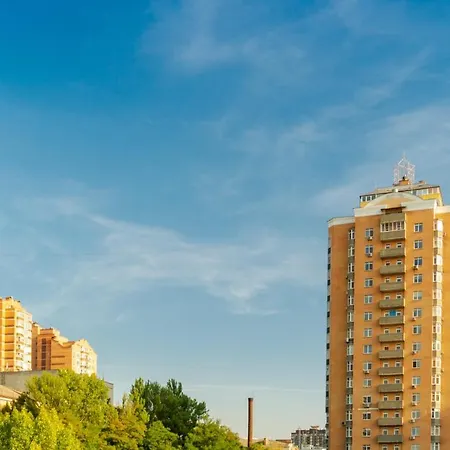 Квартира По Улице Федорова 1 Kyiv Exterior photo
