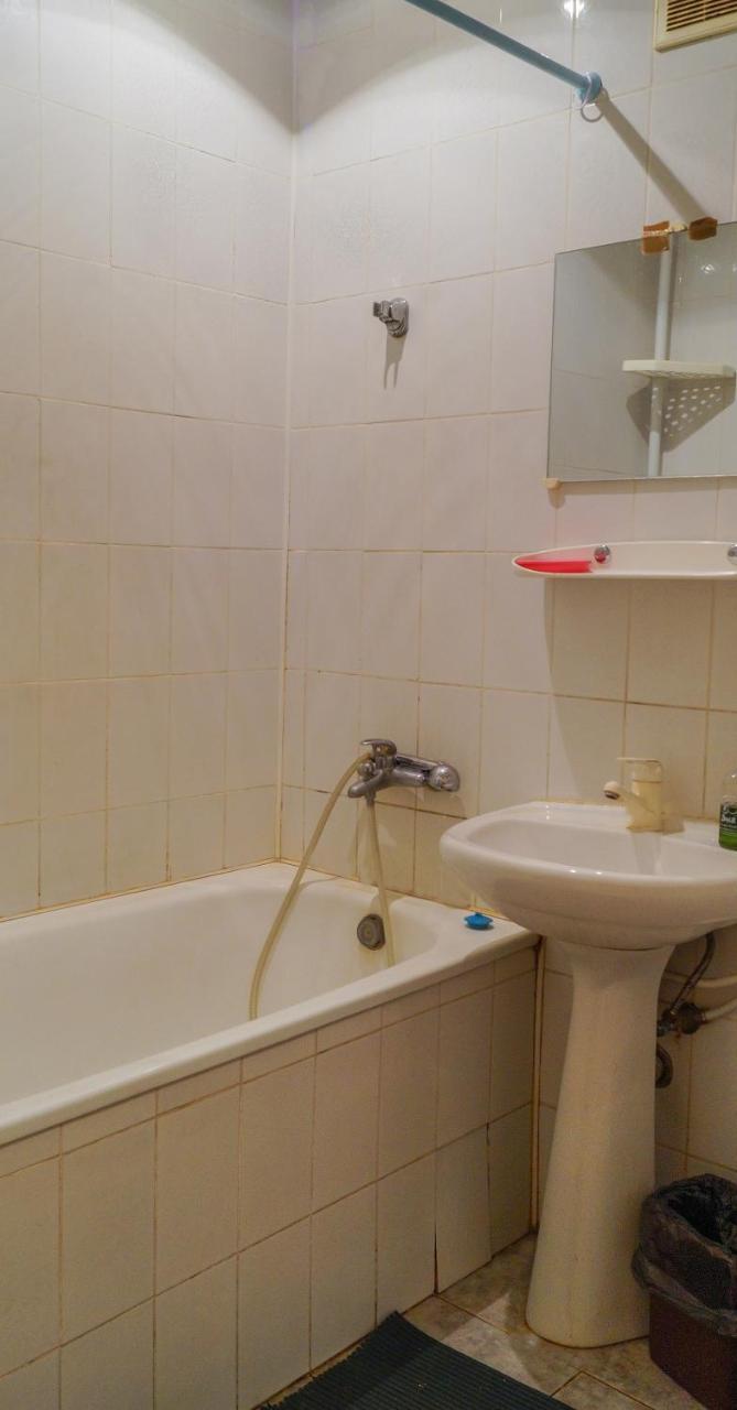 по улице федорова 1 Apartment