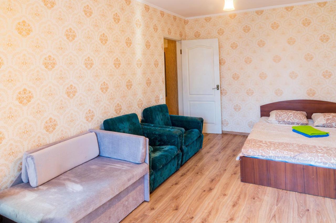 Apartment по улице федорова 1