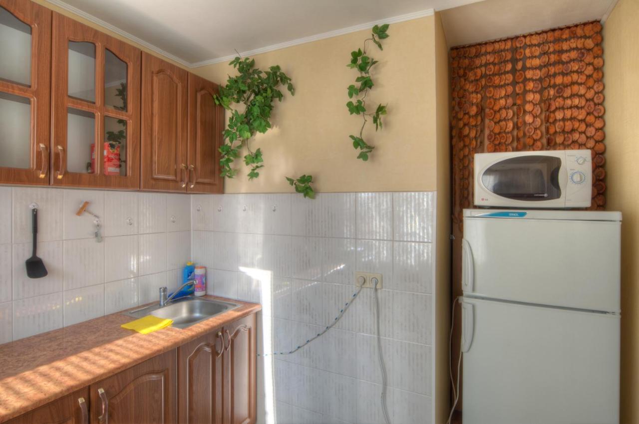 Apartment по улице федорова 1 Kyiv